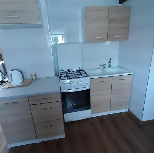 Pod Dębem Zarnowska