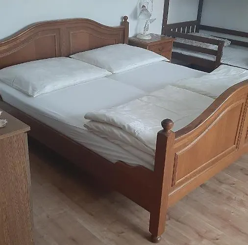Pod Dębem *
