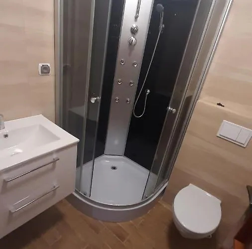 Pod Dębem Apartament *